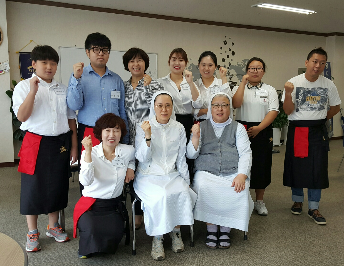 1948697120_4etAMuNs_55ed20999720e6ae7d6363d4a307babe98ba39e2.jpg 이미지크게보기