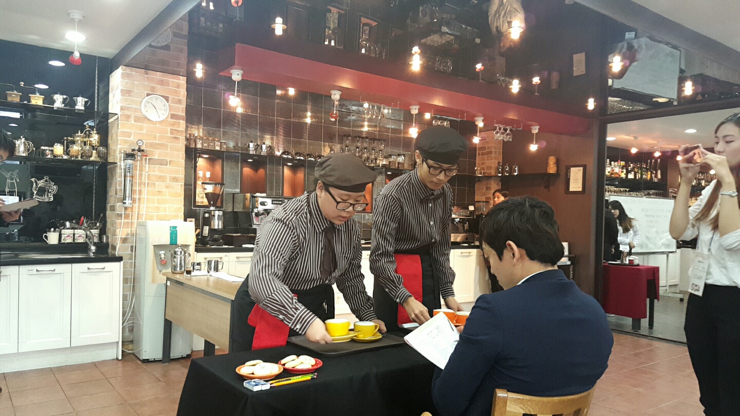 1948697120_CVDsWi3Y_9a0a43f6b3034525477663837952c7d069b8365b.jpg 이미지크게보기