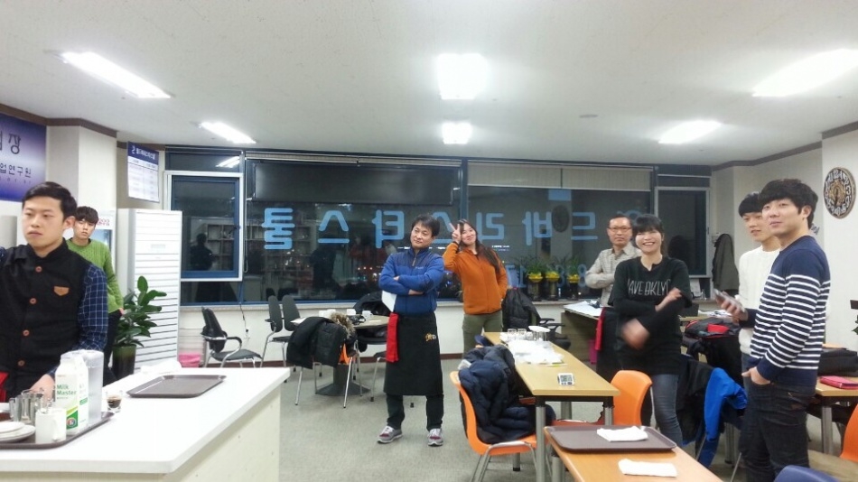 1948697120_W6CeO2Gw_3608e95d0ea75a36a2de66d8e1e162dfb694f521.jpg 이미지크게보기