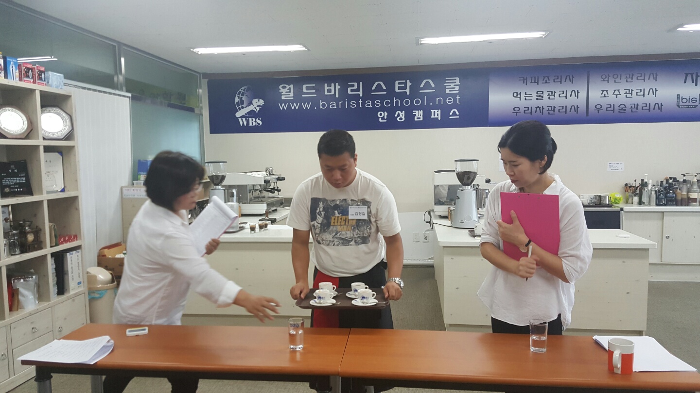 1948697120_WB60ecz8_5e933d9a8b040f348f018695b9f19d142fa81552.jpg 이미지크게보기