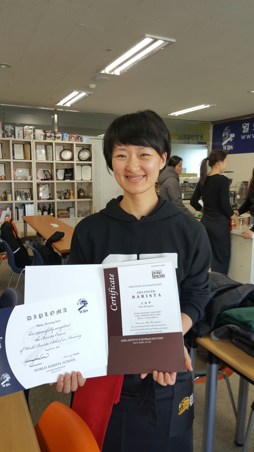 1948697120_c9kq0Rae_a73b8fdb5ef6e760348818b44b6f96254bae9876.jpg 이미지크게보기