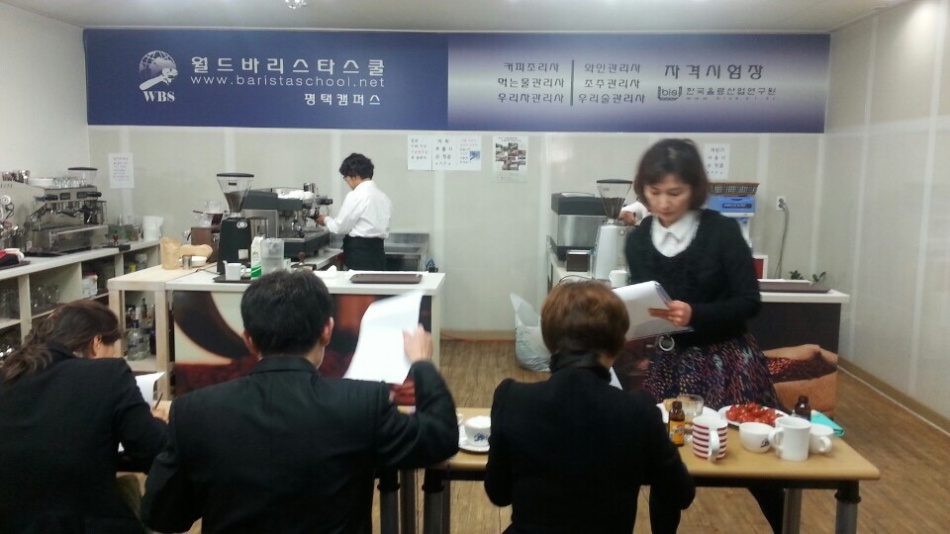 1948697120_e0DoESlg_89a3c0e1a1e3c3c62527e73c94a6c00ee398af6b.jpg 이미지크게보기