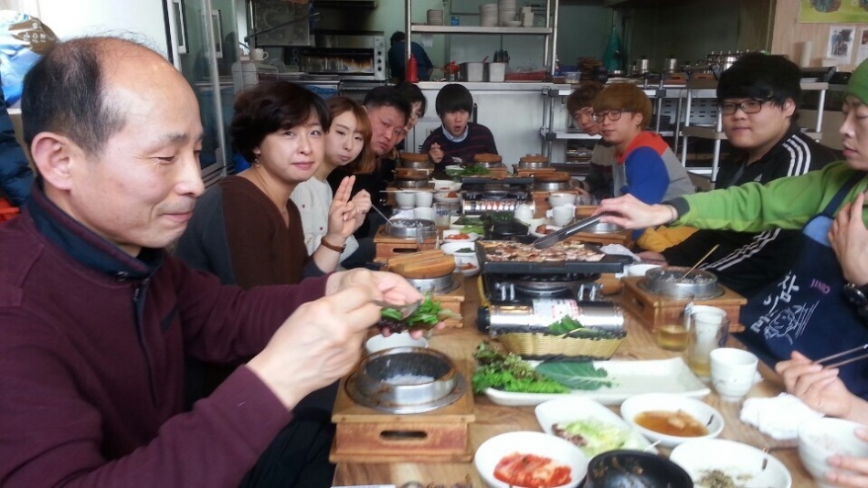 1948697120_hmMFQu8R_06f54d462821dd6f0c6231b3e9377074938c5e43.jpg 이미지크게보기