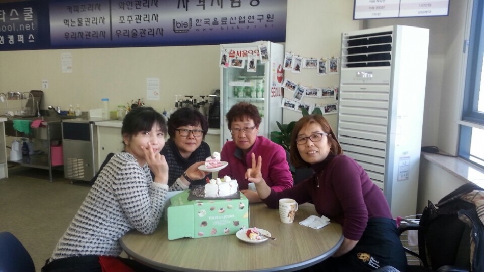 1948697120_kI8Ywb62_3c9a41b28338ea29513cd45a36c369061f28a1e0.jpg 이미지크게보기